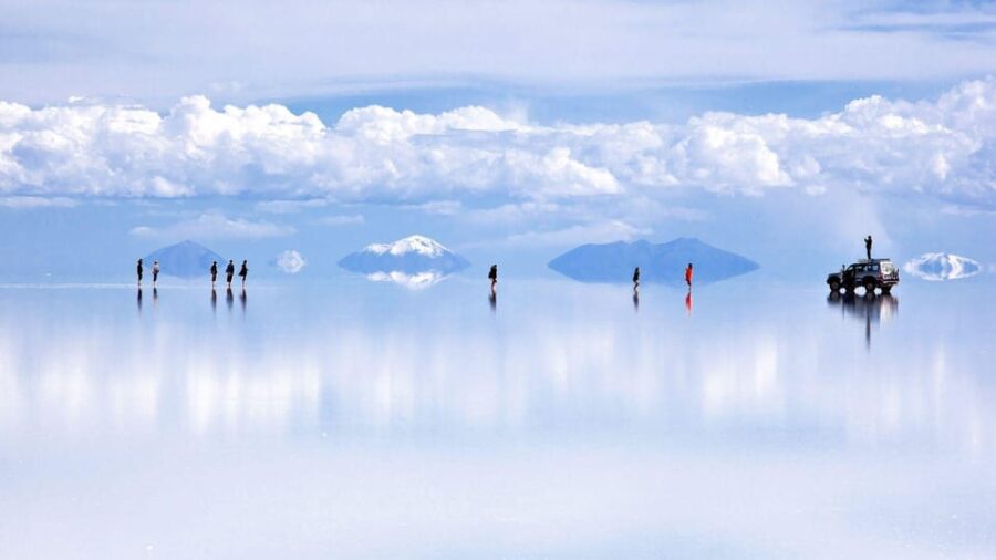 Standard 3 Days Uyuni Salt Flats and Colorful Lagoons
