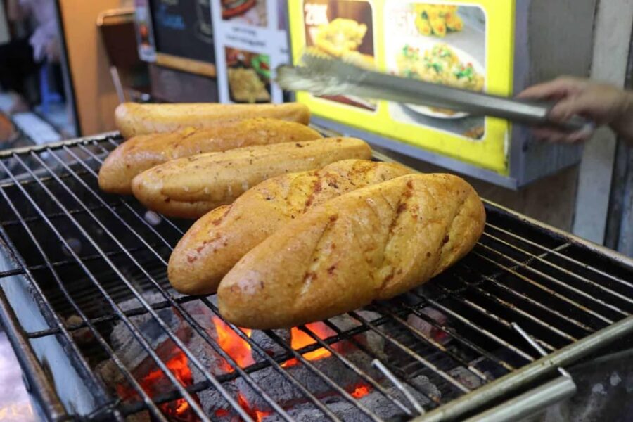 Standard Foodie Tour in Ha Noi