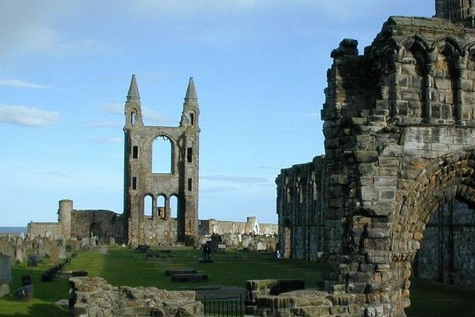 Stirling Distillery and Saint Andrews Italian Tour Guide