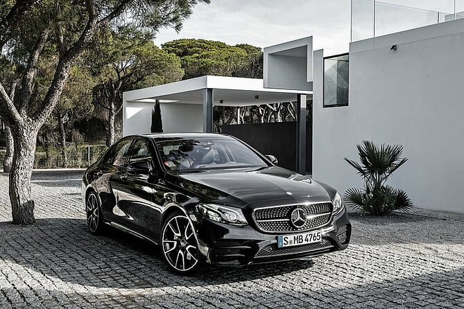 Stockholm Departure Private Transfer to Arlanda ARN Airport by Business Car