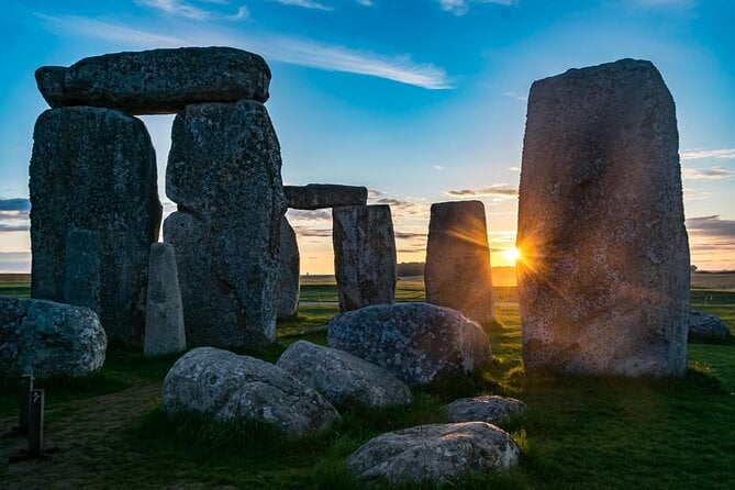 Stonehenge Special Access Guided Morning Tour From London - Tour Overview and Highlights