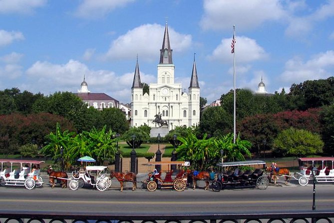 Struttin Down Royal Street Walking Audio Tour - Mardi Gras and Its History