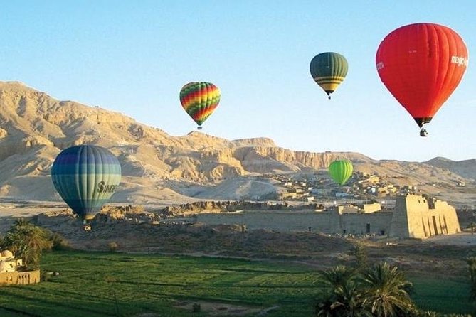 Sunrise Hot Air Balloon With Full Day Tour to the East and West Bank of Luxor