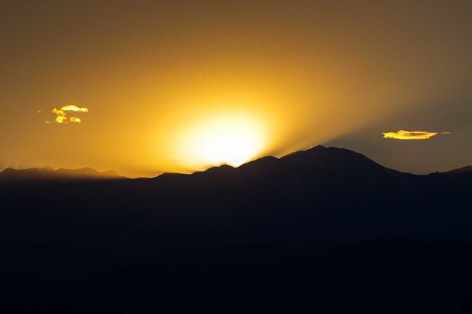 Sunset Horseback Riding Tour in Lunlunta With Dinner Included