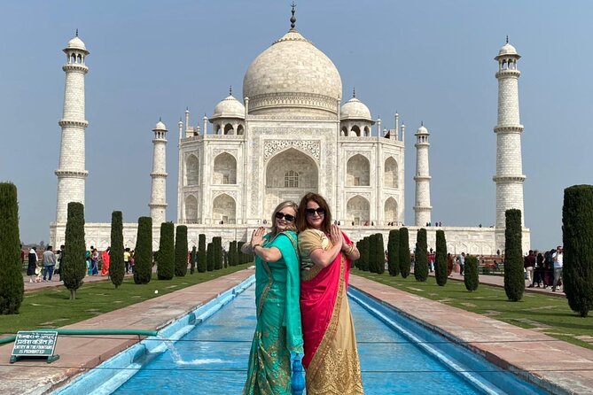 Taj Mahal & Agra Fort Tour From Delhi by Express Train – All Inclusive