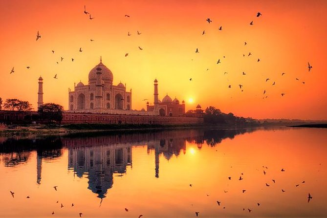 Taj Mahal Early Morning Sunrise Tour With Entrance From Delhi by Private AC Car