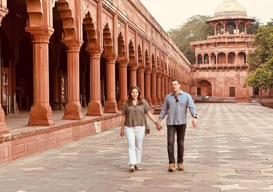 Taj Mahal Tour From Delhi by Car