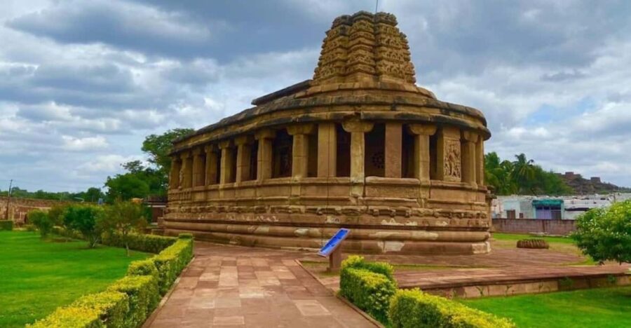 2 Best Private Car With Driver Services In Hampi