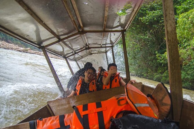 Taman Negara National Park Tour With Local Guide and Canopy Walk