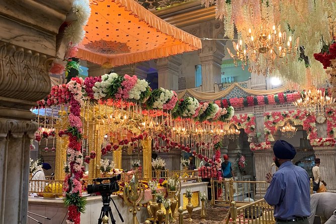 Temple Tour-Where You Eat, Learn How to Pray and Love.