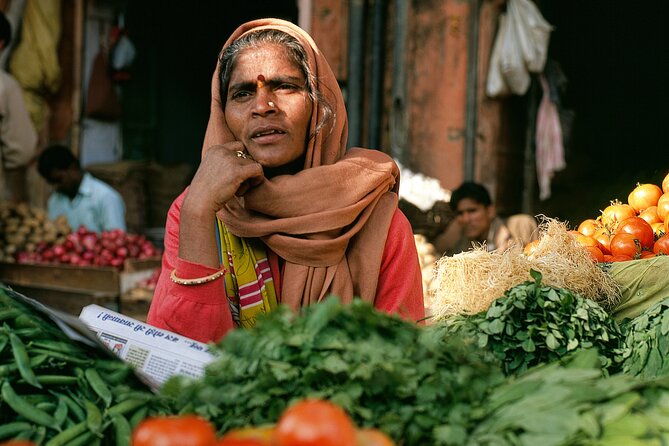Tests of Best Varanasi Local Food Tour With Tourist Guide