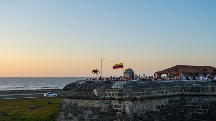 The Popa Hill & San Felipe Castle Tour