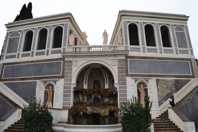 The Roman Forum and the Palatine Hill: A Self-Guided Audio Tour