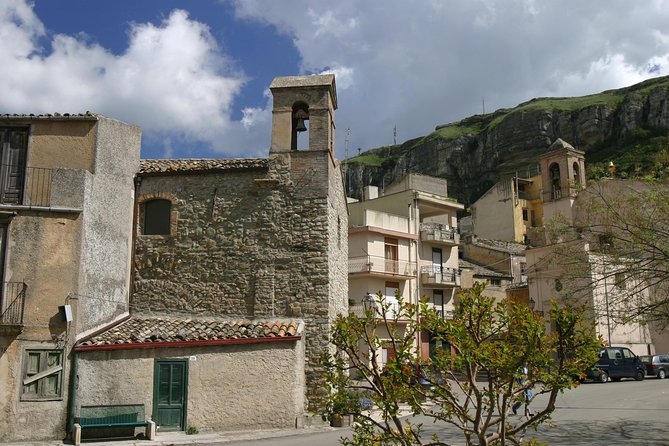 The Streets of Mafia – Half Day Tour of Corleone and Ficuzza