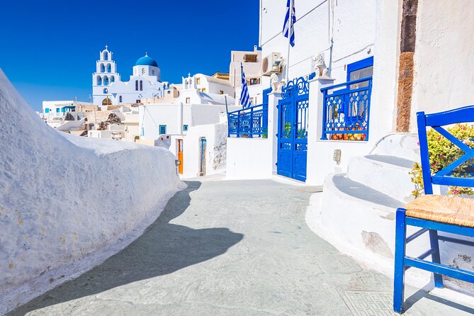 The Whole 9 Yards Full-Day Small-Group Tour of Santorini