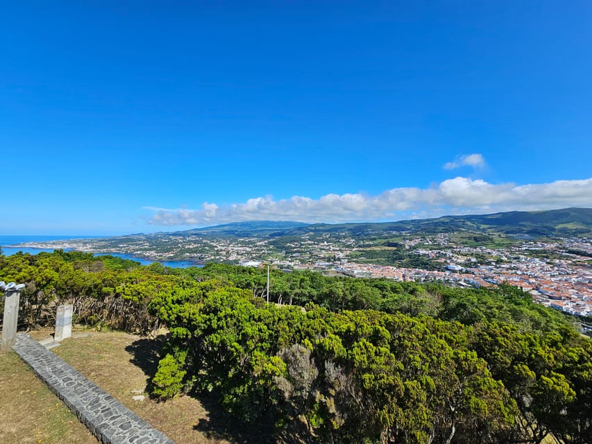 Third Island Full Day Tour: Exclusive Cocktail & Tapas