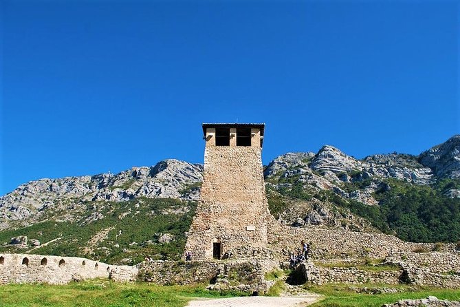 Tirana and Kruja Tour From Ohrid
