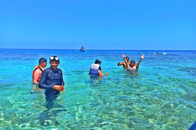 Tour Around the Rosario Islands 4 Islands