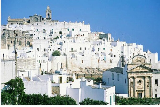 Tour of LOCOROTONDO and ALBEROBELLO Departing From Bari