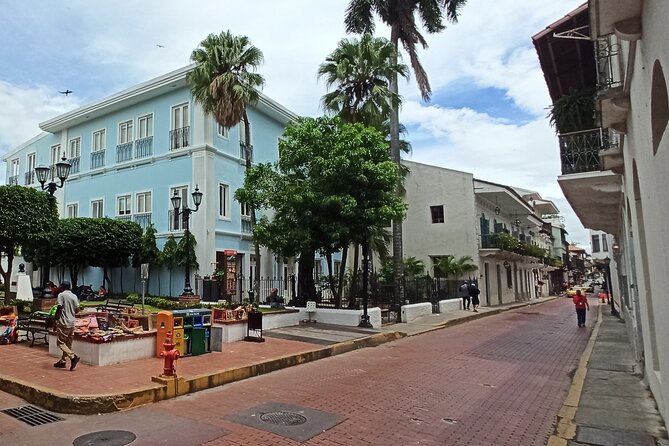 Tour of Panama City: From Its Origins to Today