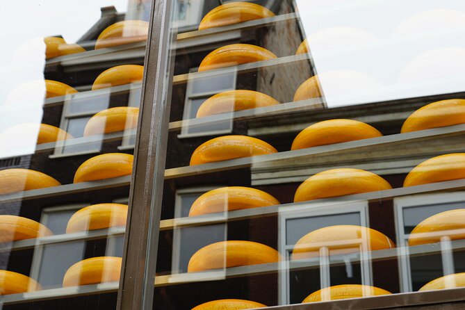 Touristic Highlights of Amsterdam on a Half Day (4 Hours) Private Tour