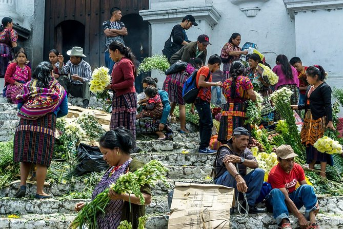 Traditional & Colorful Chichicastenango Market – Private Day Tour