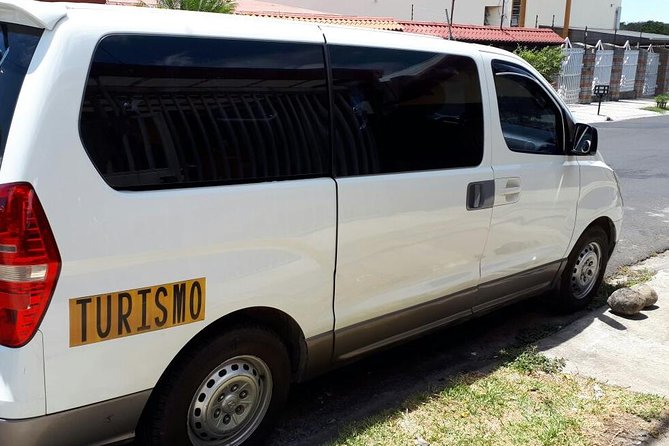 Transfer From El Mangroove Hotel to Liberia Airport (Lir)