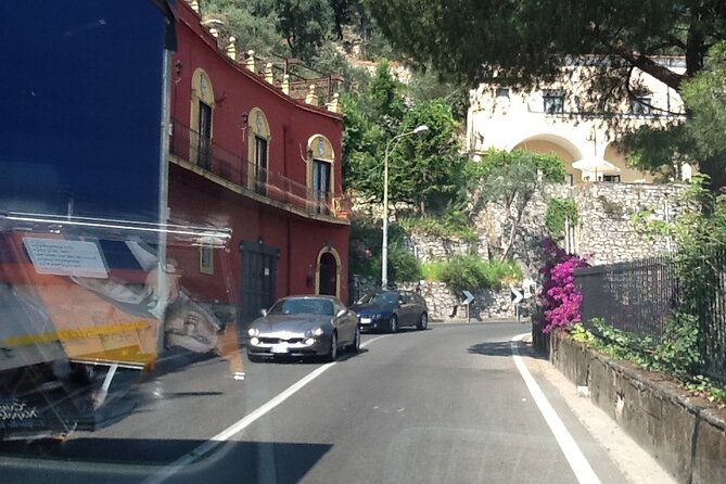 Transfer From Naples International Airport to Amalfi or Amalfi to Naples Airport