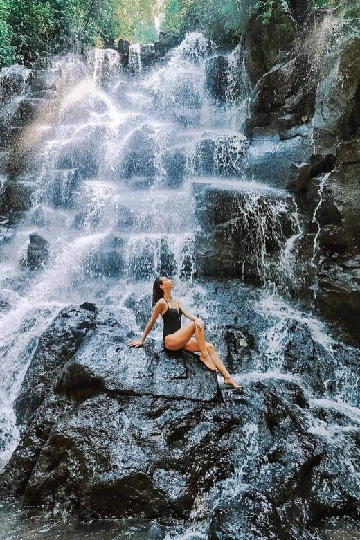Ubud: Tirta Empul, Rice Terrace and Waterfall Tour