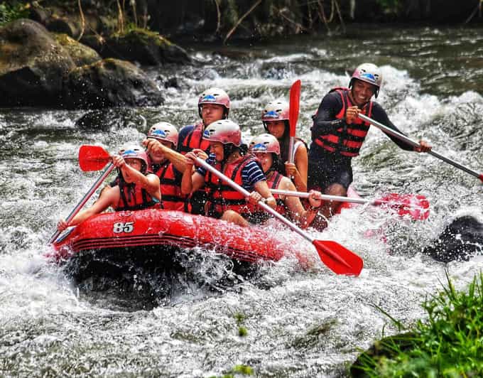 Ubud White Water Rafting With Lunch and Private Transfer