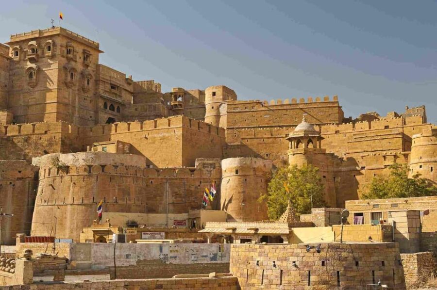 Udaipur Lake With Jaisalmer Desert Safari Tour 5D/4N