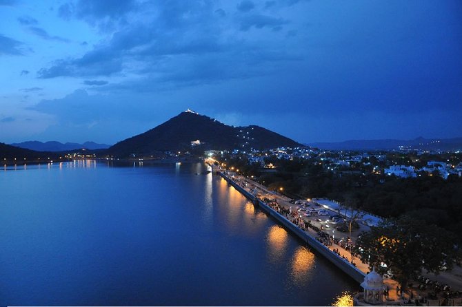 Udaipur Night Walk (2 Hours Guided Walking Tour) - Experience Highlights