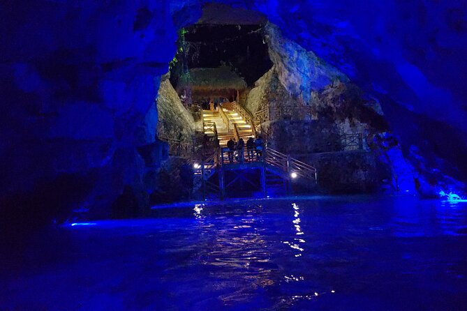 Unique Cave Night Tour Double - Participant Requirements