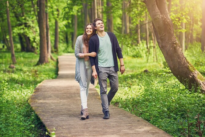 Unique Sites of Asheville Walking Tour for Couples - Discovering Romantic Love Stories