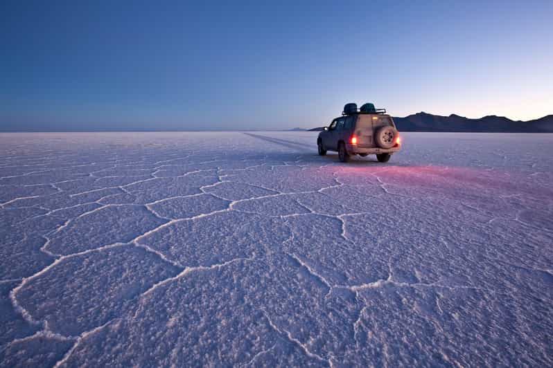 Uyuni Salt Flats (Day Trip) English Guide - Overview of the Uyuni Salt Flats