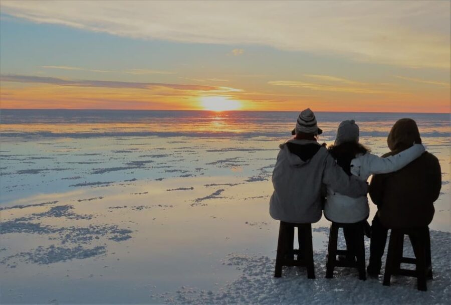 Uyuni: Uyuni Salt Flats and San Pedro De Atacama 3-Day Tour