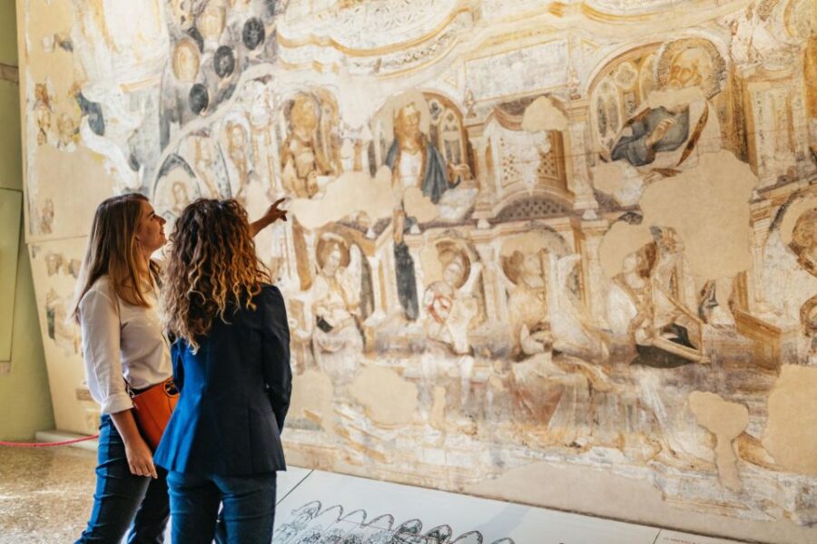 Venice: Early Entry Doges Palace & St. Marks Terraces Tour