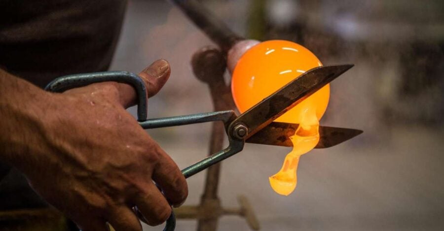 Venice: Glass Blowing Factory & Murano Island Guided Tour