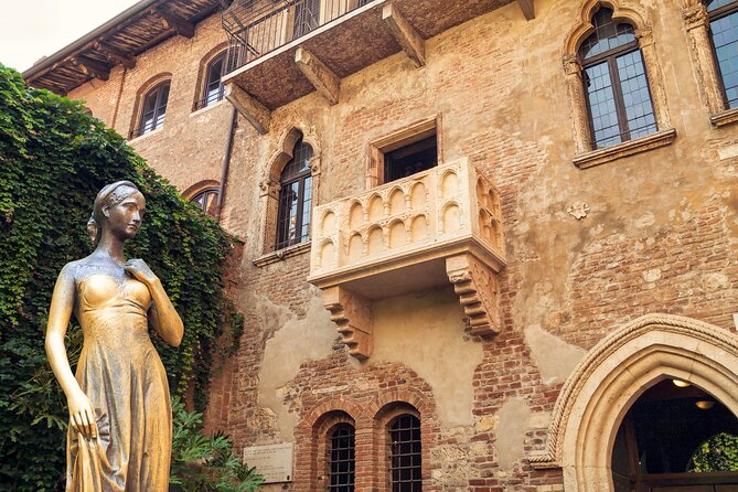Verona, Sirmione and Lake Garda Tour With Boat Cruise From Milan