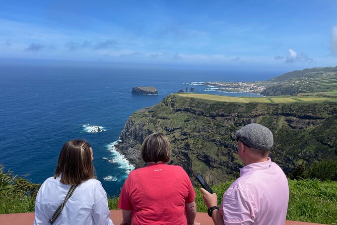 Volcanic Lakes Sete Cidades and Lagoa Do Fogo Private Van Tour