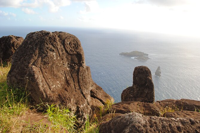 Volcanic Wonders and the Kingdom of the Birdman: Half Day