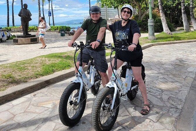 Waikiki to Kakaako & Historic Honolulu - Fat Tire E-Bike Tour - Included Amenities
