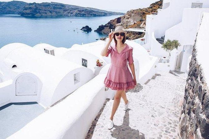 Walking Tour of Fira Town - Tour Overview