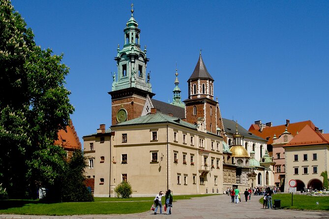 Wawel Castle and Cathedral Guided Walking Tour in Kraków