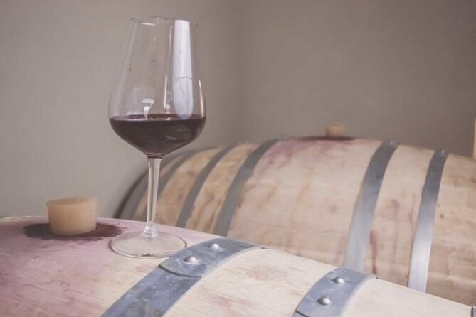 Wine Tour (Lunch Included)