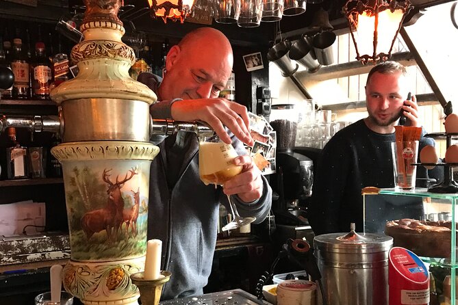 Your Own Amsterdam. A Random Adventure