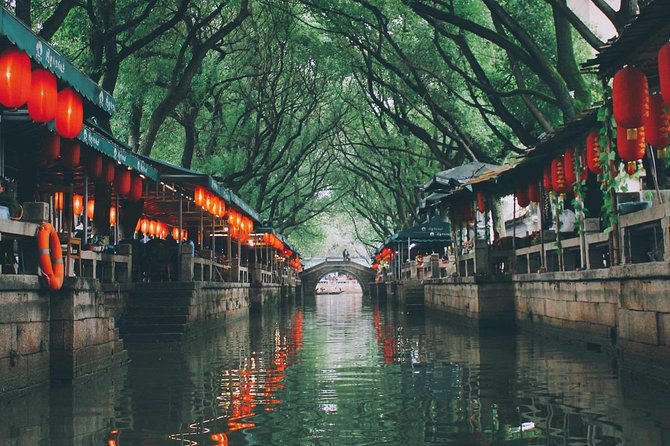 Zhouzhuang and Tongli Water Town Private Transfer Service From Shanghai