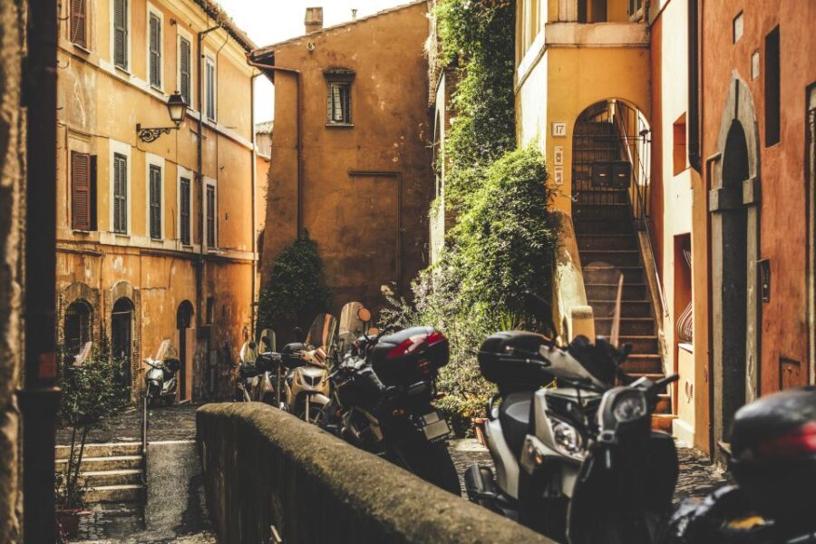 3-Hour Trastevere and Jewish Ghetto Guided Walking Tour