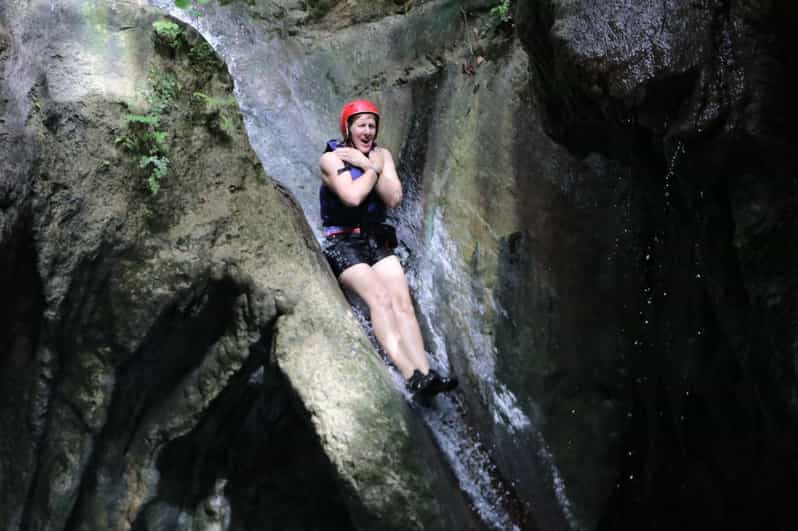 Amber Cove-Taino Bay 7 Damajaguas Water Falls + Local Food.