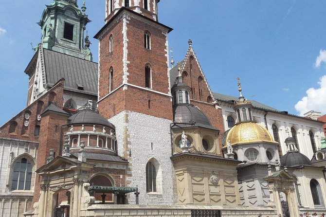 Budapest to Krakow Private Transfer